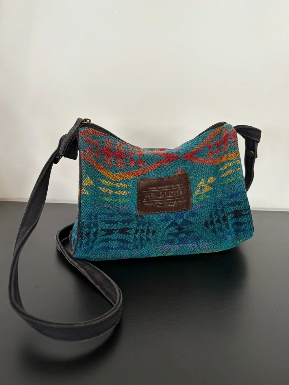 Vintage Pendleton Wool Western Diamond Desert Navajo Native American Travel Bag